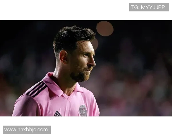 现役足球顶级球星盘点 全球足坛最具影响力球员及其精彩表现解析